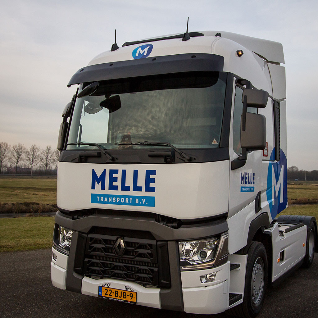 Melle Transport Euro 6 truck, vooraanzicht